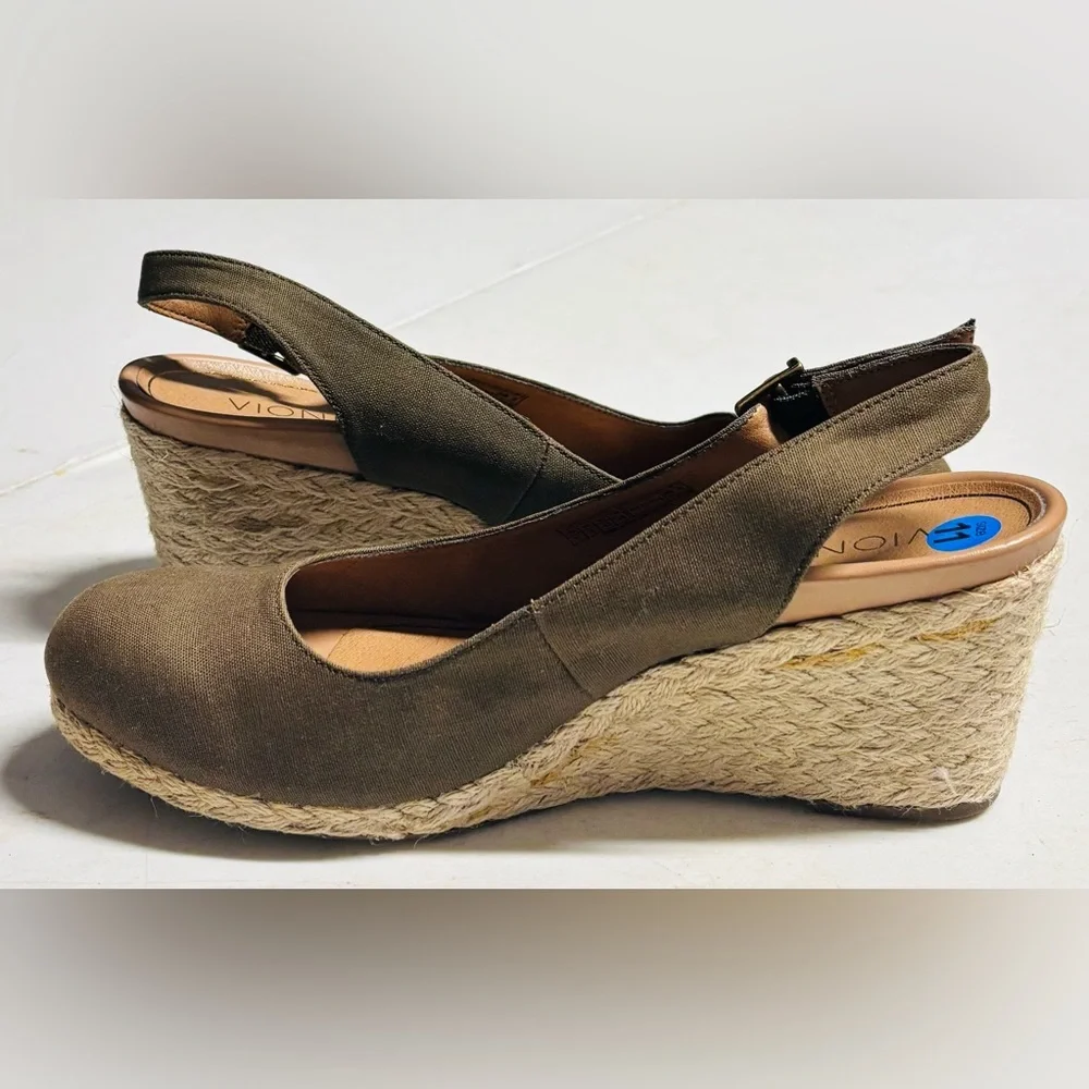 Vionic Coralina Size 11 Olive Espadrille Wedge Heel Slingback Sandal Casual Work